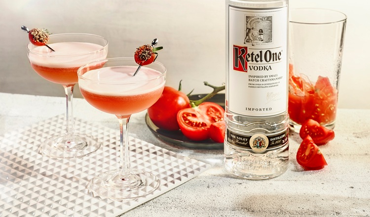 Vodka Cocktails: A Guide to Vodka, and 5 Classics to Make at Home